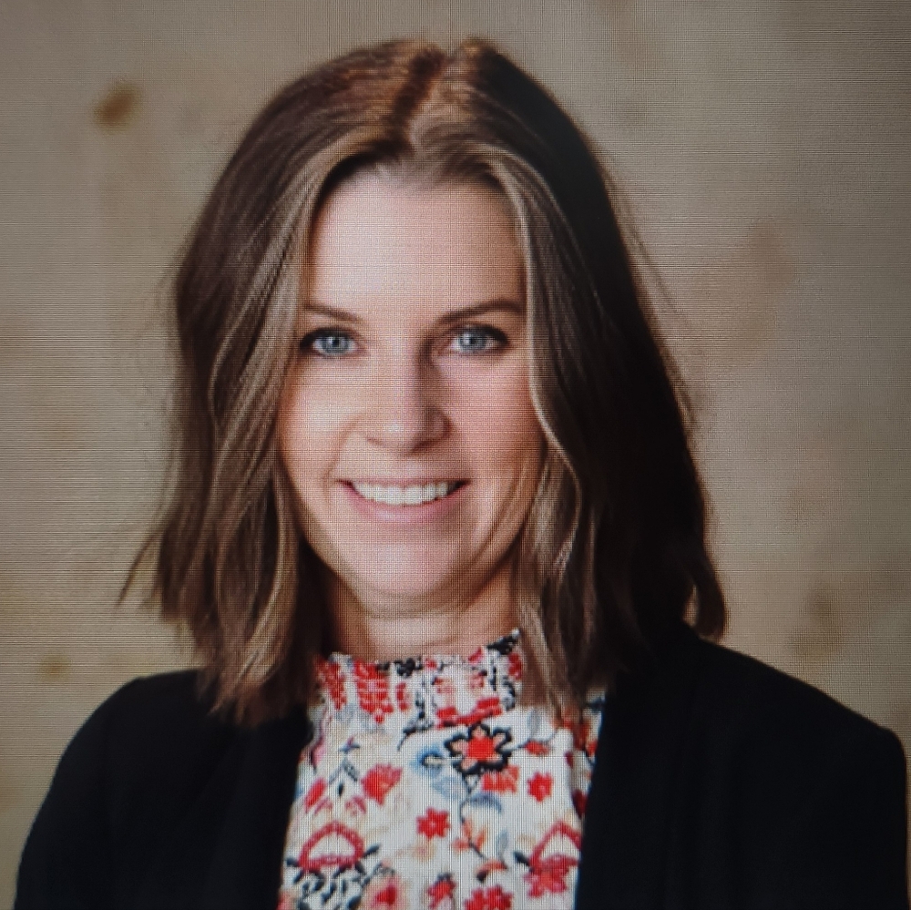 Meet your Posher, Tina